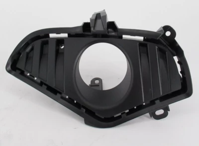 Kratka zderzaka prawa Toyota C-HR 2020-, z otworem na światło przeciwmgielne, czarna, AVTM, 521274210, 187089914