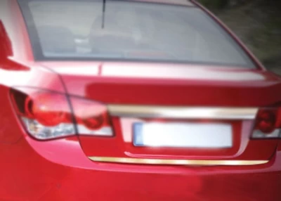 Chromowana listwa klapy bagażnika Chevrolet Cruze SD 2009-, OmsaLine, 1607053