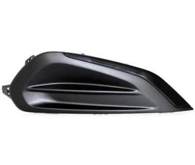 Kratka zderzaka prawa Peugeot 208 2016-2019, bez otworu na światło przeciwmgielne, czarna, AVTM, 9810533480, 185426918