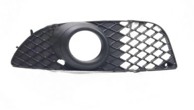 Kratka zderzaka lewa Mitsubishi Lancer 10 2007-2012, z otworem na światło przeciwmgielne, AVTM, 8321A089, 4811 993