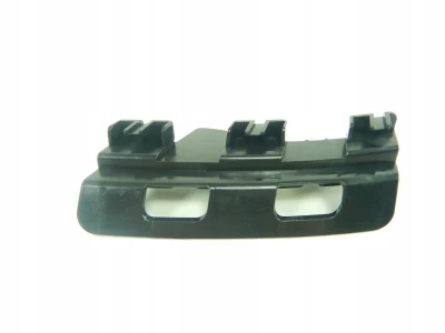 Праве кріплення заднього бампера Suzuki Swift 2005-2010, під фарою, AVTM, 7183163J00, 186814964