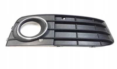 Kratka zderzaka prawa Audi A4 B8 2008-2012, z otworem na światło przeciwmgielne, z chromowaną listwą, AVTM, 8K0807682A01C, 1208 914