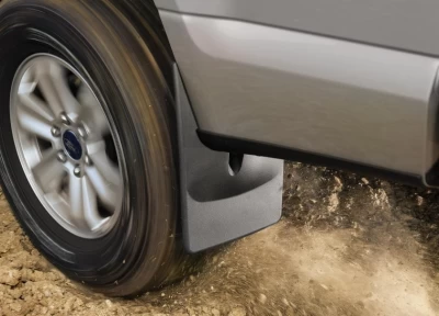 Chlapacze do Dodge Ram 1500 2019- tylne, z poszerzeniami nadkoli, czarne, 2 szt. Weathertech 120185