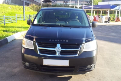 Owiewka maski do Dodge Caravan V 2007-2010 Vip Tuning DD08
