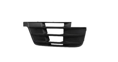 Kratka zderzaka prawa Audi Q7 2015-2020 S-Line, czarna, bez otworu do adaptacyjnego tempomatu 4M0807682EGXE AVTM 181220916