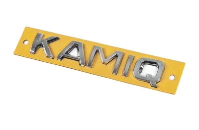 Emblemat z napisem "Kamiq" do Skoda, 135×23 mm, AVTM, 6459083
