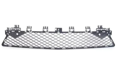 Kratka zderzaka Mercedes-Benz C-Class W204 2011-2014, AMG, bez otworu na czujnik parkowania, środkowy czarna, AVTM, 2048850853, 184637910