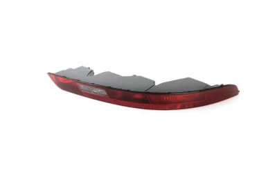 Prawa lampa tylnego zderzaka Audi Q3 2015-2018 VAG 8U0945096C