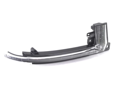 Right indicator light Audi A3/A4/A5/S5/A6/A8 (B8) 2007-2010/Q3 2011-, mirror-mounted, AVTM, 181218M32