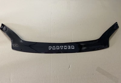 Owiewka maski do Peugeot Partner 2002-2008 Vip Tuning PG06