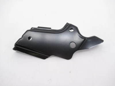 Wspornik mocowania błotnika przedni prawy Nissan Versa 2019-, stal, AVTM, F31605EFMA, 185079332