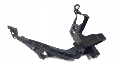 Wspornik mocowania błotnika przedni prawy Audi A4 2008-2012, AVTM, 8K0805608, 181208936