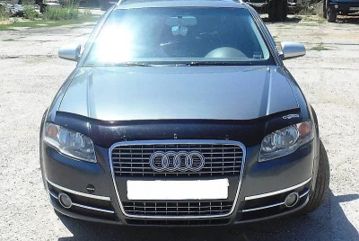 Owiewka maski do Audi A4 (8B, 8K) 2008- Vip Tuning AD12