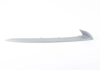 Prawa listwa kratki zderzaka BMW 5-Series F10/F11 2013-2016, bez otworu na światło przeciwmgielne, jasny metalik, AVTM, 51117331764, 181420936