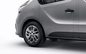 Oryginalne chlapacze do Renault Trafic 2014- przednie 2 szt. Renault 8200461531