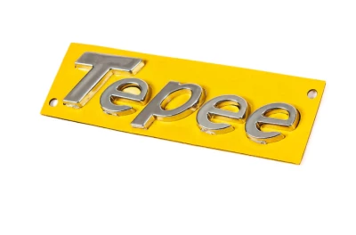 Emblemat z napisem 