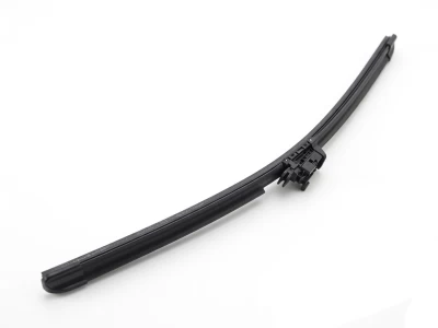 Prawe płaskie pióro wycieraczki Range Rover Vogue L460/Sport L461 z ogrzewaniem i spryskiwaczem szyby Land Rover LR157017