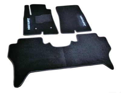 Dywaniki tekstylne do Mitsubishi Pajero 4 2006-, 5 drzwi, Premium, czarne, AVTM BLCLX1400