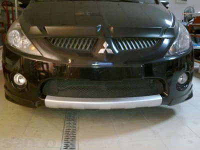Ramka tablicy rejestracyjnej Mitsubishi Grandis 2003-2009 AutoPlast MGRPN20412