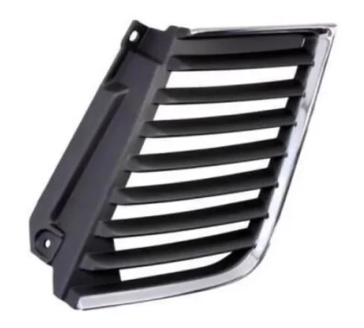 Lewa atrapa chłodnicy Mitsubishi L200 2005-2010, górna, chromowana/czarna, AVTM, 184813993 Lewa atrapa chłodnicy Mitsubishi L200 2005-2010, górna, chromowana/czarna, AVTM, 184813993