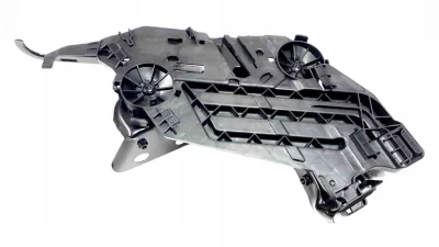 Prawy wspornik reflektora Skoda Octavia 2009-2013, górny, AVTM, 1Z0941464A, 186409202