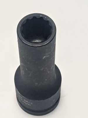 Długa nasadka udarowa 3/4", 12-kątna, 17 mm, do zacisków hamulcowych samochodów ciężarowych MG50476-17 MAGMA