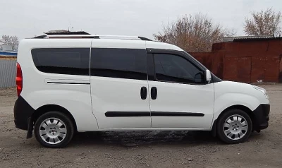 Relingi dachowe do Fiat Doblo 2010- /Długi rozstaw osi /chrom /Abs DDTS DDCNR05