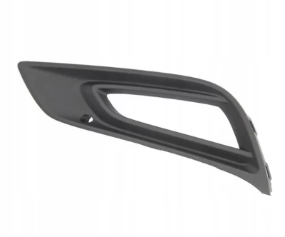 Kratka zderzaka prawa Opel Astra K 2015-2019, z otworem na światło przeciwmgielne, czarna, AVTM, 13481998, 185236914