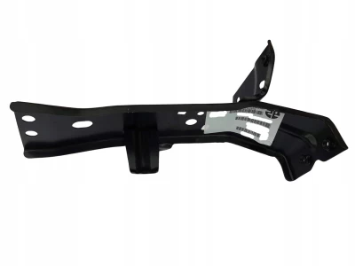 Right front wing mounting bracket Toyota Yaris/Scion 2015-2020, AVTM, 53813WB001, 187076332