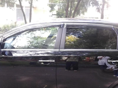 Owiewki szyb do (z chromowaną listwą) Volkswagen Passat B6/B7 Variant 2005-2015 VW25-M HIC