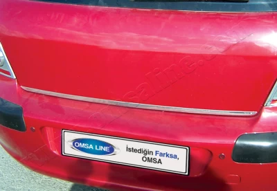 Chromowana listwa klapy bagażnika Peugeot 308 5D 2007-2013, OmsaLine, 5709052