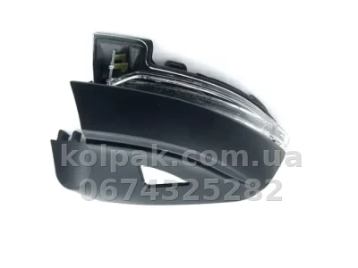 Правий покажчик повороту Skoda Octavia A7 2012-2020, у дзеркалі, із підсвічуванням, AVTM, 186415M32