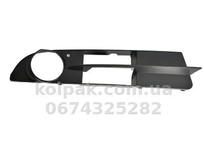 Права решітка бампера BMW 5-Series E60/E61 2003-2010, з отвором для протитуманної фари, відкрита, AVTM, 51117049244, 1404 912