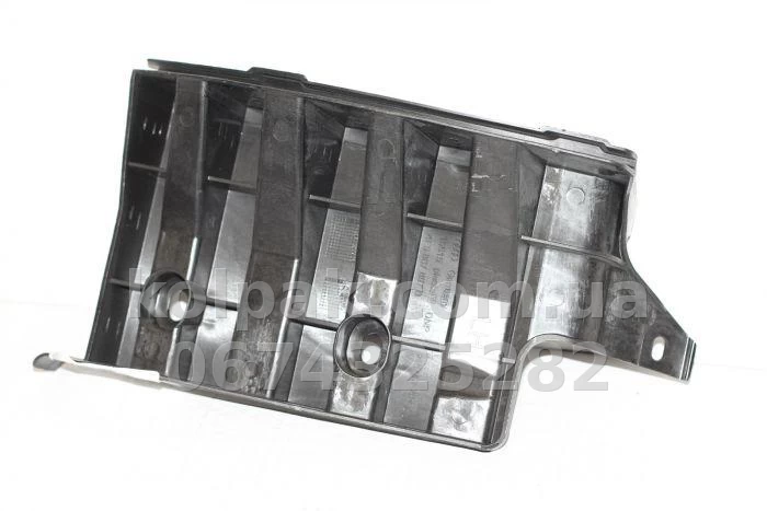 Ліве кріплення переднього бампера Audi A6 2008-2011, AVTM, 4F5807897B, 181204957 Ліве кріплення переднього бампера Audi A6 2008-2011, AVTM, 4F5807897B, 181204957 — фото 1