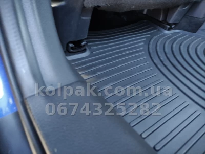 Гумові килимки в салон Nissan Rogue 2014–2021 HAVOC — фото 13