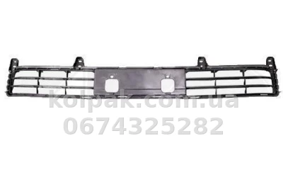 Решітка бампера Toyota Land Cruiser 200 2012-2015, середня, AVTM, 5311260110, 7017 910 Решітка бампера Toyota Land Cruiser 200 2012-2015, середня, AVTM, 5311260110, 7017 910