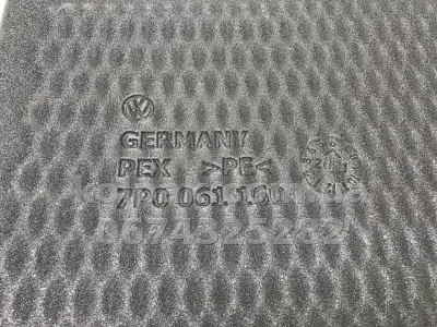 Oryginalna mata do bagażnika Volkswagen Touareg 2010-, Vag 7P0061160 — zdjęcie 4