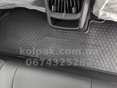 Оригінальні килимки VW ID.UNYX 2021–2025 з логотипом та кліпсами HAVOC — фото 8
