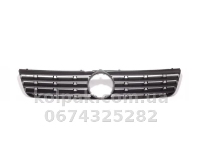 Решітка радіатора Volkswagen Passat B5 1997-2000, чорна, із хромованими накладками, AVTM, 189539989A Решітка радіатора Volkswagen Passat B5 1997-2000, чорна, із хромованими накладками, AVTM, 189539989A