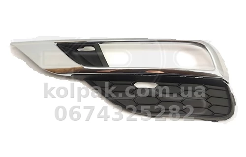Kratka zderzaka prawa Honda CRV 2015-2017, z otworem, z chromowaną ramką AVTM 183028916 Kratka zderzaka prawa Honda CRV 2015-2017, z otworem, z chromowaną ramką AVTM 183028916 — zdjęcie 1
