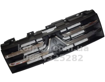 Решітка радіатора Mitsubishi Pajero 4 2007-2012, хромована/чорна, AVTM, 183738990 Решітка радіатора Mitsubishi Pajero 4 2007-2012, хромована/чорна, AVTM, 183738990