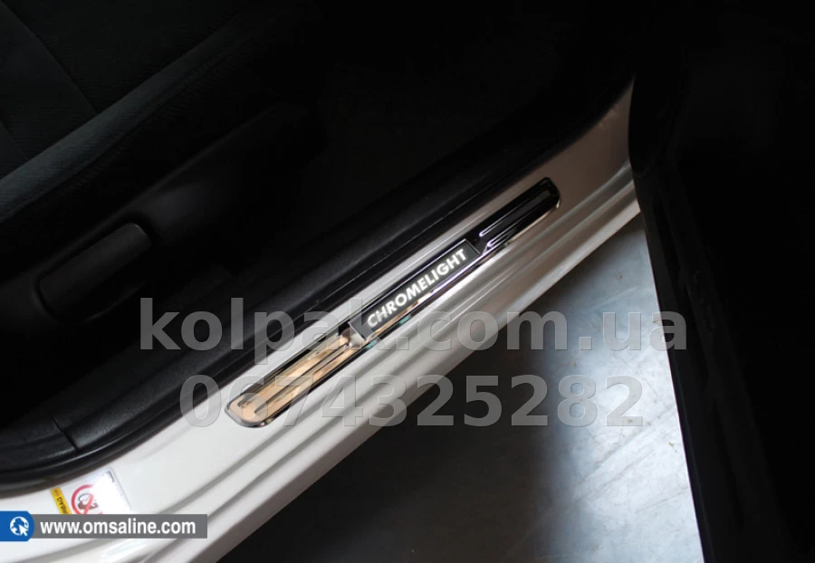 Chrome door sill trims (4 pcs, with illumination) Ford Courier 2014-, OmsaLine, 2625090 Chrome door sill trims (4 pcs, with illumination) Ford Courier 2014-, OmsaLine, 2625090 β photo 1