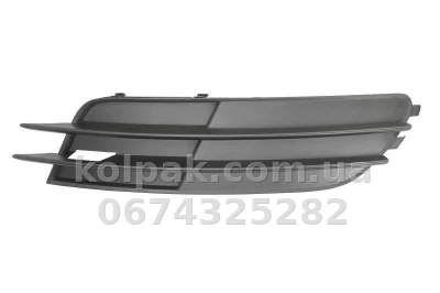 Права решітка бампера Audi A6 2011-2014, без отвору для протитуманної фари, AVTM, 4G0807682F9B9, 1214 912