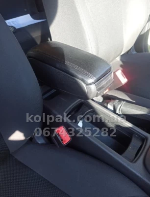 Podłokietnik Ford Focus 2011-2015 czarny AVTM 426086030 — zdjęcie 5
