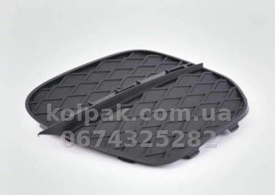 Права решітка бампера BMW X5 E70 2010-2013, . закрита, AVTM, 51117222860, 1212140005