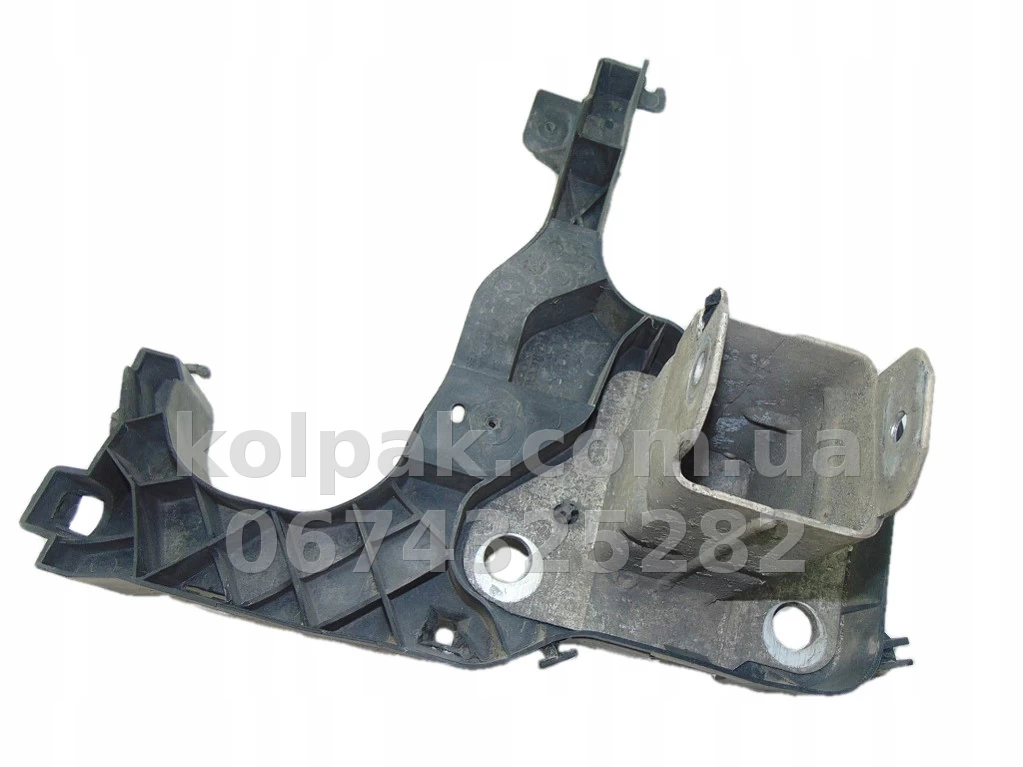 Lewy wspornik wzmocnienia przedniego zderzaka Renault Megane/Scenic/Grand Scenic 2003-2006, stal, AVTM, 8200011108, 185608941 Lewy wspornik wzmocnienia przedniego zderzaka Renault Megane/Scenic/Grand Scenic 2003-2006, stal, AVTM, 8200011108, 185608941 — zdjęcie 1