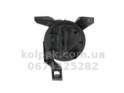 Right fog light Skoda Octavia RS/Scout 2004-2012/Volkswagen New Beetle 2000-2005, Depo, 341-2005R-UQ — photo 2