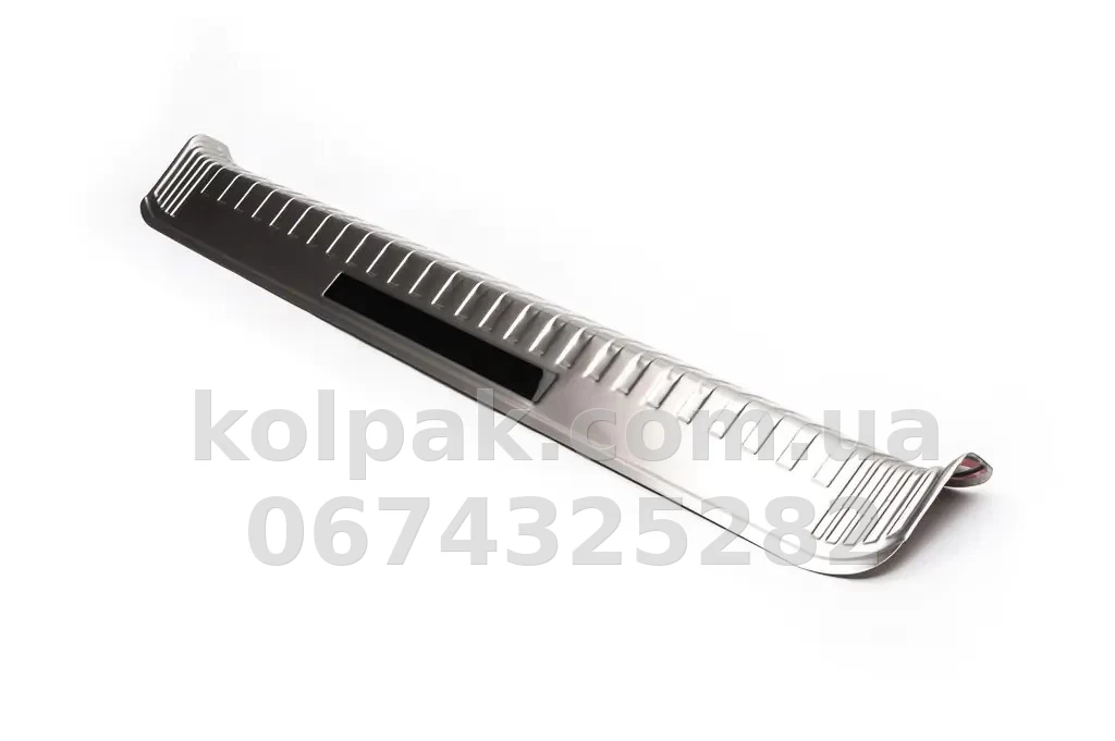 Chrome boot sill protector (inner) Toyota Land Cruiser Prado 150 (7 seats) 2009-, AVTM, DD79355 Chrome boot sill protector (inner) Toyota Land Cruiser Prado 150 (7 seats) 2009-, AVTM, DD79355 β photo 1