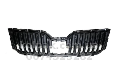 Решітка радіатора Skoda Octavia A7 2013-2017 чорна, без емблеми, AVTM, 186415994
