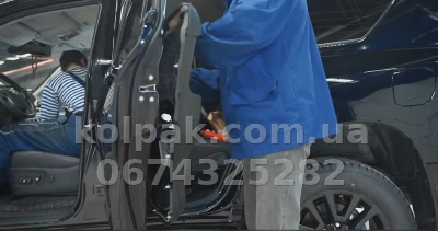Дотягувачі автомобільних дверей Toyota Land Cruiser Prado 150 2009–2023 — фото 7